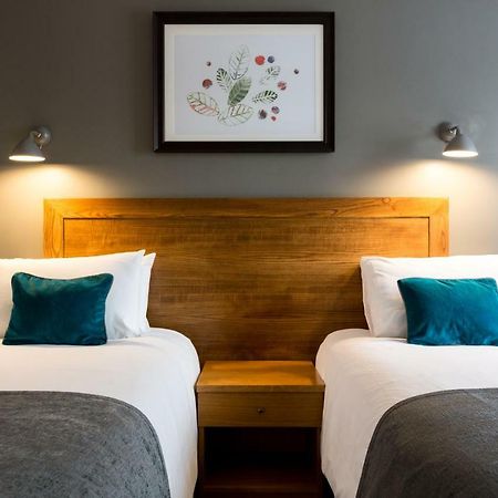 Отель White Hart By Chef & Brewer Collection Chalfont St Giles Экстерьер фото