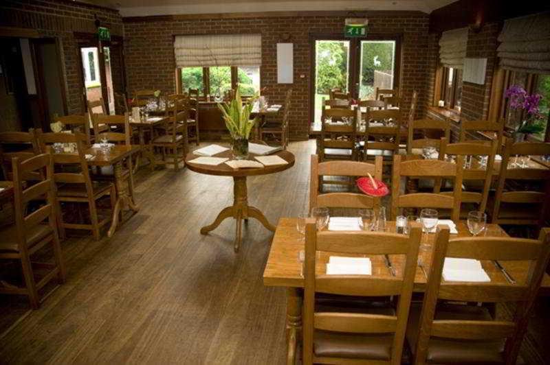 Отель White Hart By Chef & Brewer Collection Chalfont St Giles Экстерьер фото